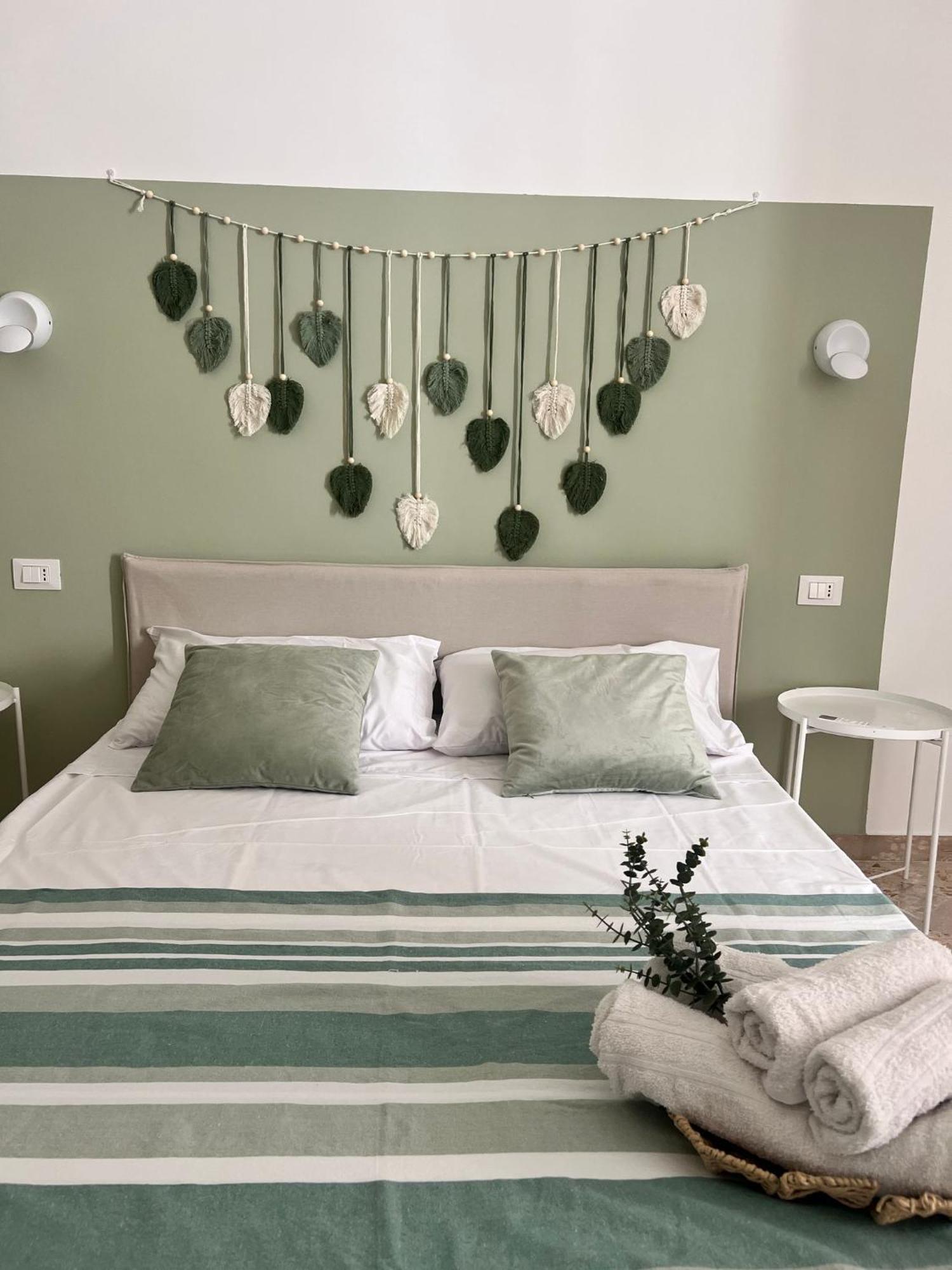 Appartamento Lucky Corner Taranto Esterno foto